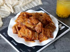 家里来客人，端了一盘上桌，朋友都说好吃