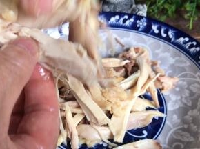 鸡肉和鸡骨分离