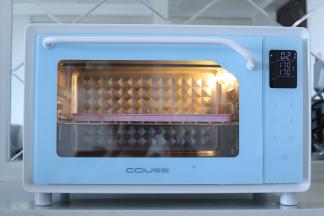 预热烤箱，170度，上下火，中层，烘烤时间为20-23分钟。