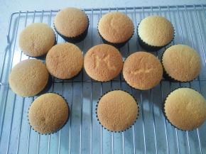 出炉倒扣，再正面朝上。