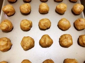 分成20克左右一个的小球