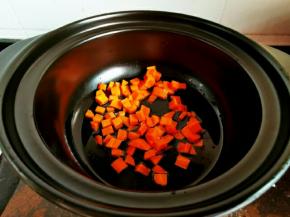 油热放下去胡萝卜抄下