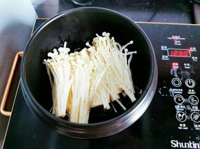 放上金针菇