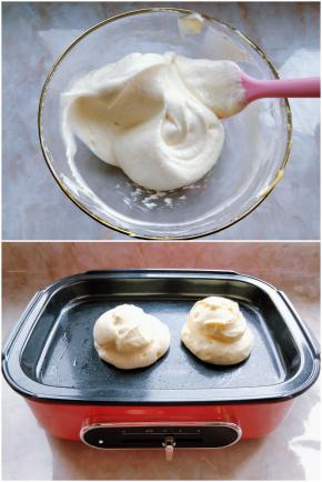 11. 将蛋黄糊分两次加入蛋白霜中，翻拌均匀。 12. 加热：用冰淇淋勺将面糊舀入ACA多功能料理锅的烤盘中，面糊之间留出膨胀空间。标注的用量可以做4-6片舒芙蕾松饼。