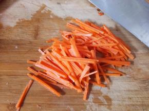 胡萝卜切丝
