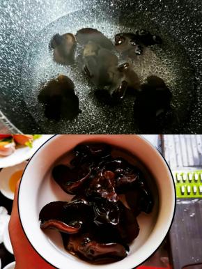 木耳放锅里煮熟，放凉白开里泡一下