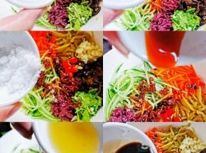把适量的盐。陈醋。红油辣子，酱油，蚝油，亚麻籽油，放下去搅拌均匀。