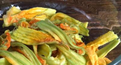 装入大点的容器中