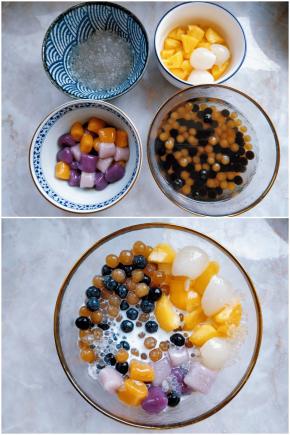 11. 接下来把焖到完全透明的西米捞出，也冲一下凉开水，水果剥皮切块。
12. 最后组合：把琥珀珍珠、水果块，西米、芋圆一起倒入碗中，再把白砂糖倒入椰浆中融化，浇在上面就可以吃啦。也可以在中间加一勺冰淇淋，拌起来吃更凉爽。