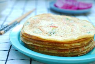 简单4步，早起10分钟，做一份孩子爱吃的早餐饼，比面包馒头简单多了，你还不试试吗？