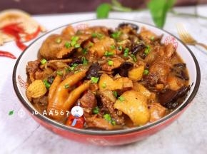 配碗米饭美美的开吃吧！