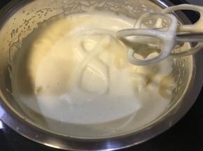 打至用打蛋器画出字几十秒都不消失即可。