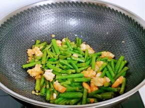 快速翻炒均匀即可出锅。