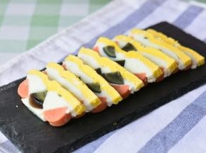 三色蒸蛋