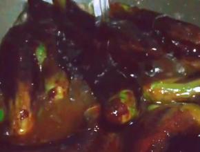 添水炖煮约10分钟