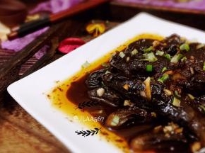 拌米饭特别香呢！
