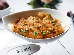 酸菜正好中和了鸡翅的油腻，谁说简单就不能美味呢！