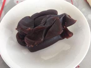 豆沙准备好备用。