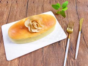 脱模放入冰箱冷藏几个小时再食用