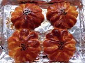 入烤箱170度烤15分钟，取出晾温