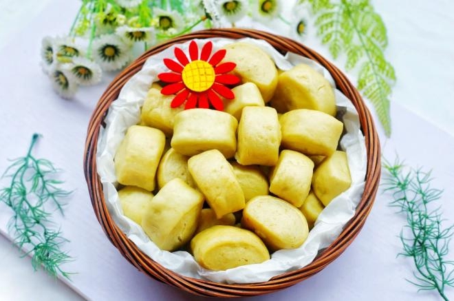 营养健康的牛油果小馒头