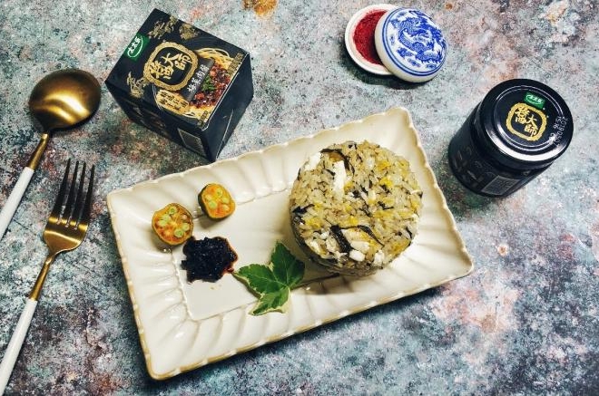 梅菜肉酱炒饭