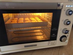 11、柏翠5400烤箱中层180度15分钟左右。