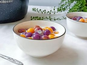 自己动手轻松做芋圆，想吃多少吃多少放心吃。