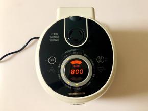 盖上盖子，插好电源，选择“酸奶”功能，按下“确认”键，2步开启。