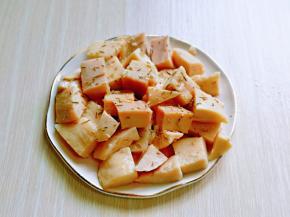 撒上迷迭香。(不喜欢的可以不放)