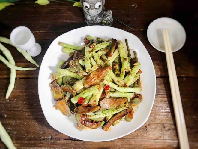 茄子焖豆角