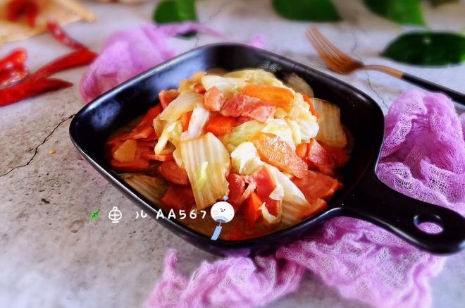 培根胡萝卜炒白菜