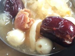 熬煮至汤汁浓稠即可