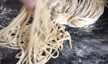 抖散开就是面条了