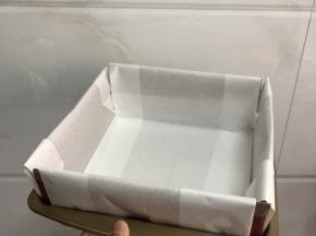 磨具提前安排～该垫纸的垫纸，不要后面来不及，烤箱提前预热，上下130度