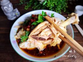 忍不住了先吃个鸡腿吧