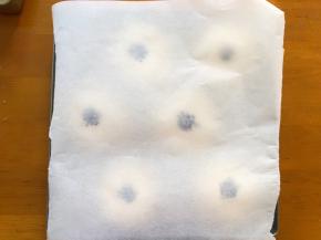 上面放一层油纸