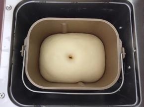 发酵至两倍大，戳洞不回缩即可