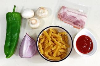 准备好需要的食材。