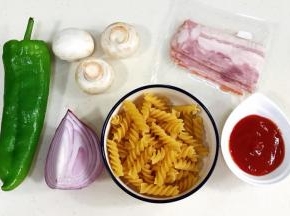 准备好需要的食材。