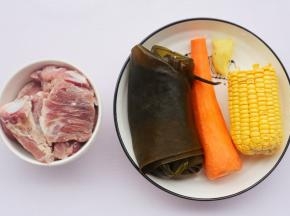 准备好所有食材。