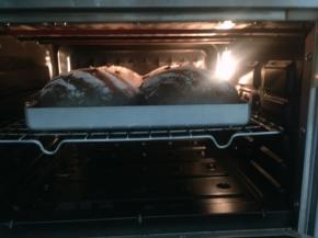 烤箱预热上下火175度，烤20分钟即可