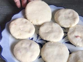 再按成饼，依次做完