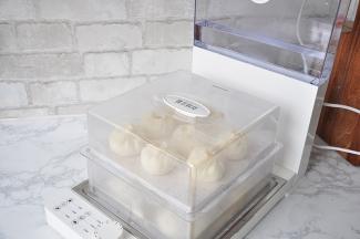 如果您用普能蒸锅，那就凉水入锅，大火上汽后再蒸十五分钟，焖三分钟开锅，这个电蒸箱，我用的是与蒸锅同等的时间。