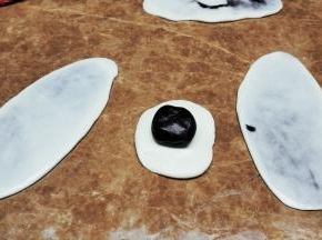 这个是放入红豆沙馅的