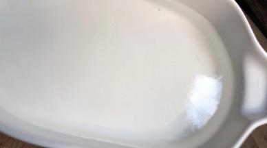 冰粉凉透后就会凝固