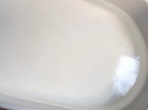 冰粉凉透后就会凝固