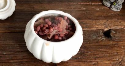 盛出装入容器中