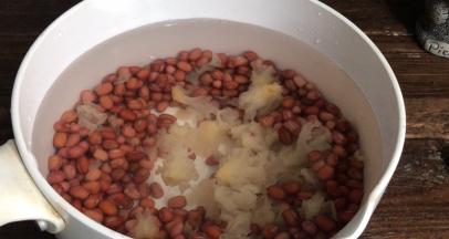 加入多点的清水