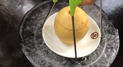 放入开水锅中，蒸20分钟左右